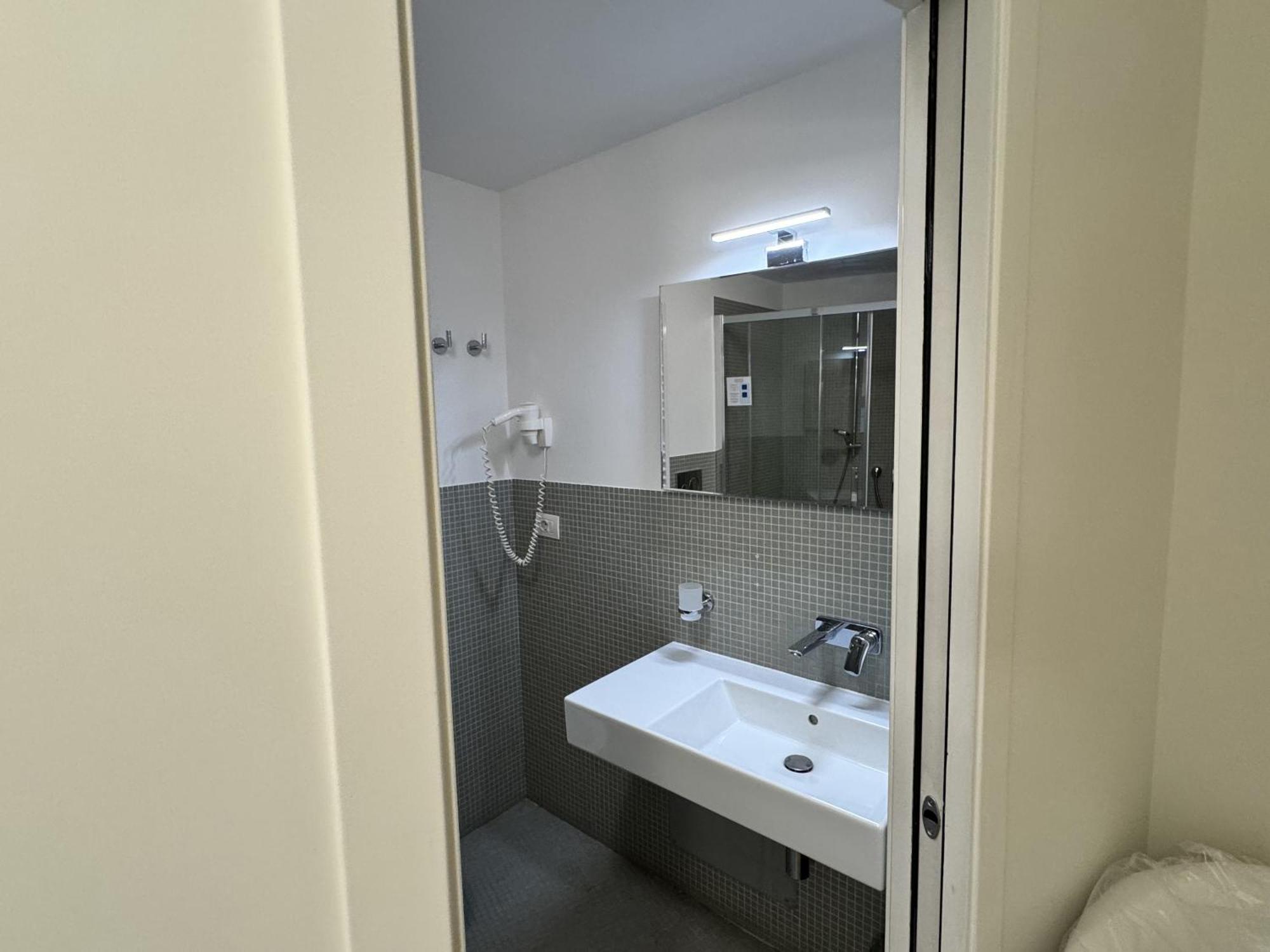 History Suite Essence Рим Экстерьер фото